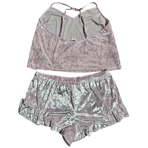 Victoria's Secret Women's Shiny Pink Pajama Set Large L Bottom Medium M Top - Picture 2 of 7